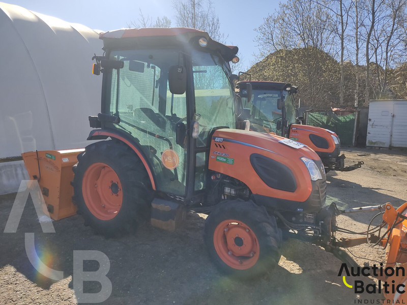 KIOTI CK 4030 - Farm tractor: picture 2 KIOTI CK 4030 - Farm tractor: picture 2
