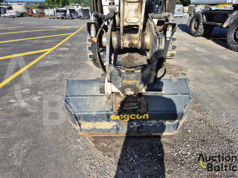 Mini excavator Komatsu PC80MR-3: picture 12