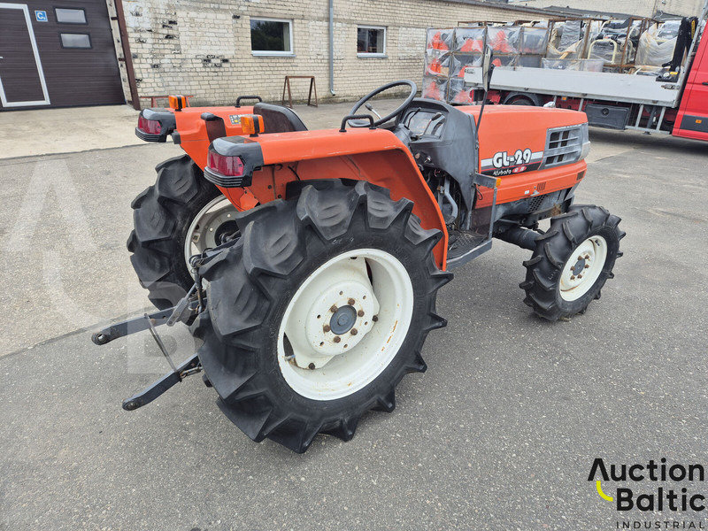 Kubota GL 29 - Farm tractor: picture 3 Kubota GL 29 - Farm tractor: picture 3