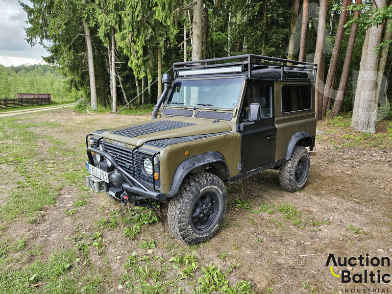 Land Rover Defender 90 - SUV: picture 1 Land Rover Defender 90 - SUV: picture 1