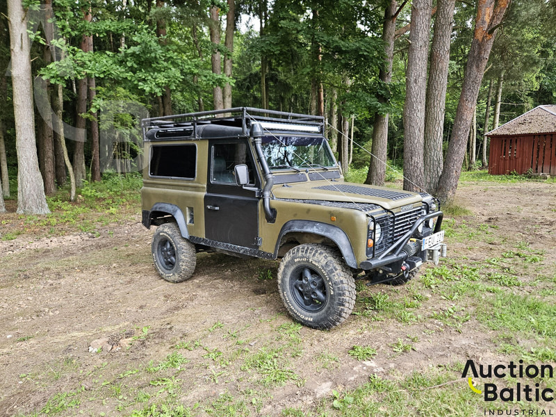 Land Rover Defender 90 - SUV: picture 2 Land Rover Defender 90 - SUV: picture 2