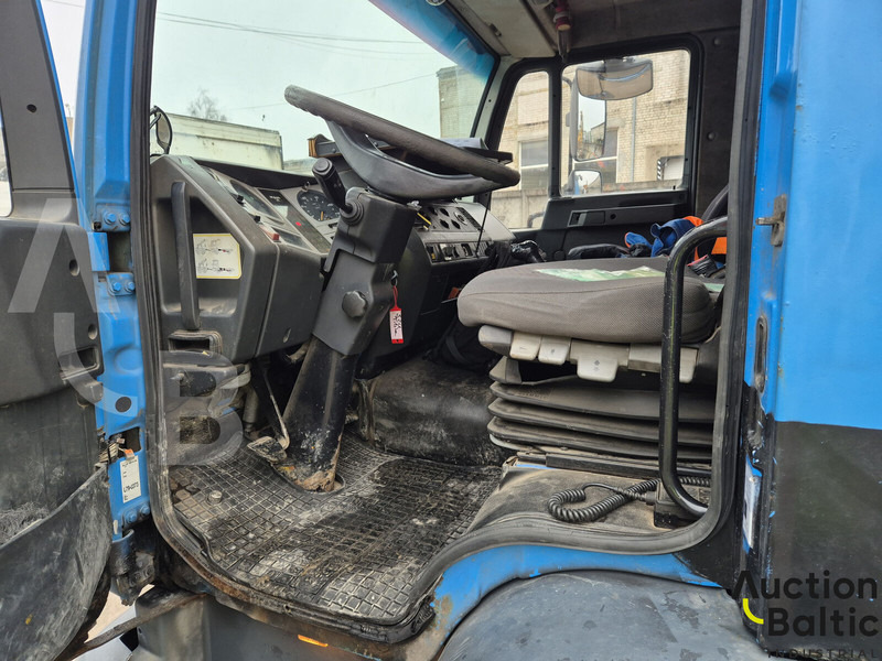 MAN 14.224 - Dropside/ Flatbed truck: picture 5 MAN 14.224 - Dropside/ Flatbed truck: picture 5