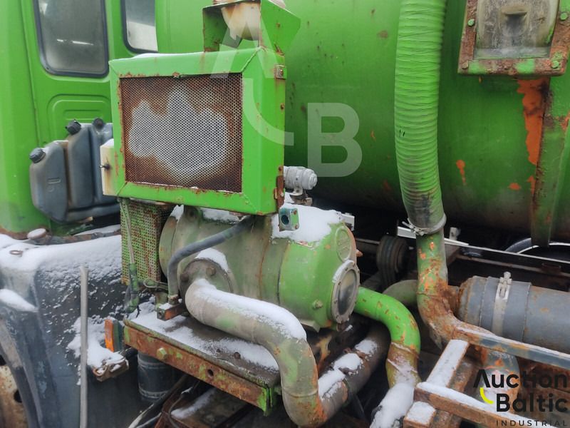 Vacuum truck MAN 15.163: picture 9