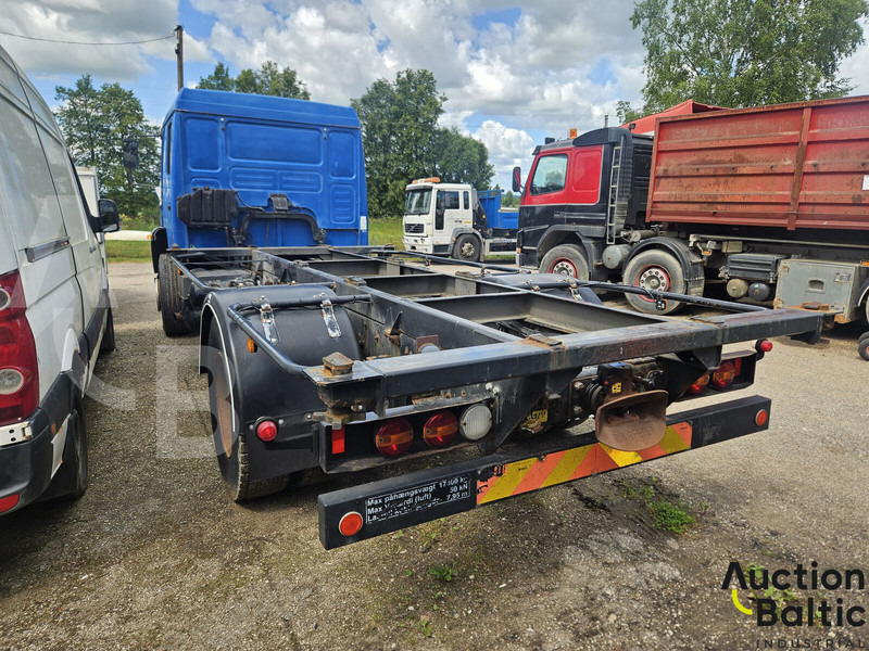 MAN 18.225 - Cab chassis truck: picture 4 MAN 18.225 - Cab chassis truck: picture 4