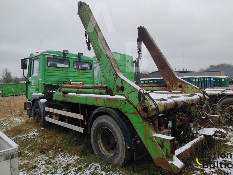 MAN 18.284 - Skip loader truck: picture 4 MAN 18.284 - Skip loader truck: picture 4