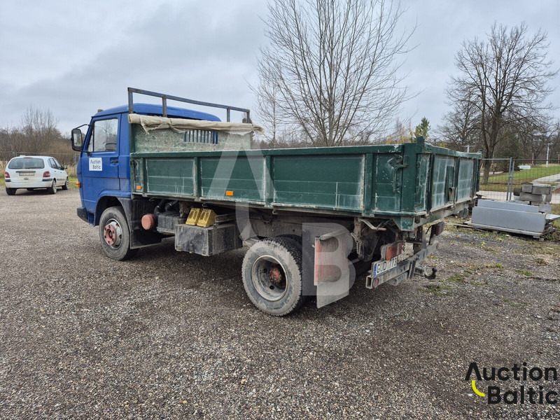 MAN 8.136 - Dropside/ Flatbed truck: picture 4 MAN 8.136 - Dropside/ Flatbed truck: picture 4