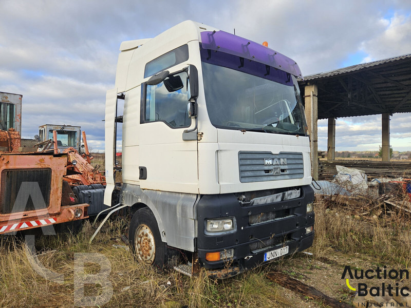 MAN TGA18.410 - Cab chassis truck: picture 2 MAN TGA18.410 - Cab chassis truck: picture 2