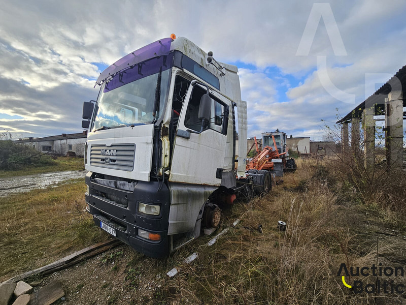 MAN TGA18.410 - Cab chassis truck: picture 1 MAN TGA18.410 - Cab chassis truck: picture 1