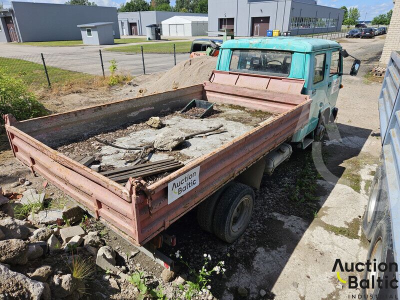 MAN VW-MAN 8.100 - Dropside/ Flatbed truck: picture 4 MAN VW-MAN 8.100 - Dropside/ Flatbed truck: picture 4