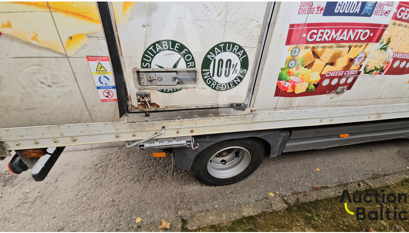 Refrigerator truck Mercedes-Benz 1018: picture 17