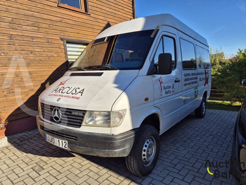 Mercedes-Benz 300-serie 312 D - Panel van: picture 1 Mercedes-Benz 300-serie 312 D - Panel van: picture 1