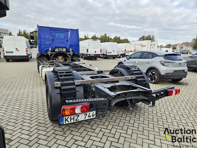 Mercedes-Benz Actros 1843 - Cab chassis truck: picture 3 Mercedes-Benz Actros 1843 - Cab chassis truck: picture 3