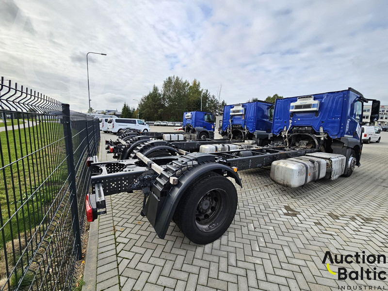 Mercedes-Benz Actros 1843 - Cab chassis truck: picture 4 Mercedes-Benz Actros 1843 - Cab chassis truck: picture 4