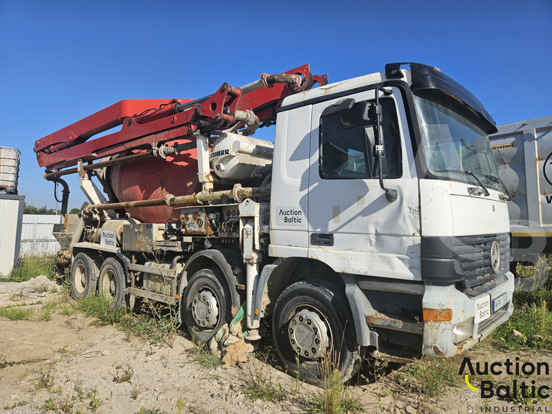 Mercedes-Benz Actros - Stationary concrete pump: picture 2 Mercedes-Benz Actros - Stationary concrete pump: picture 2