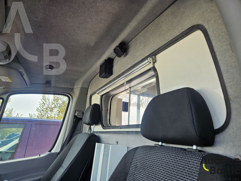 Ambulance Mercedes-Benz Sprinter: picture 8