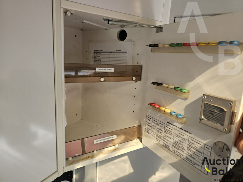 Ambulance Mercedes-Benz Sprinter: picture 15