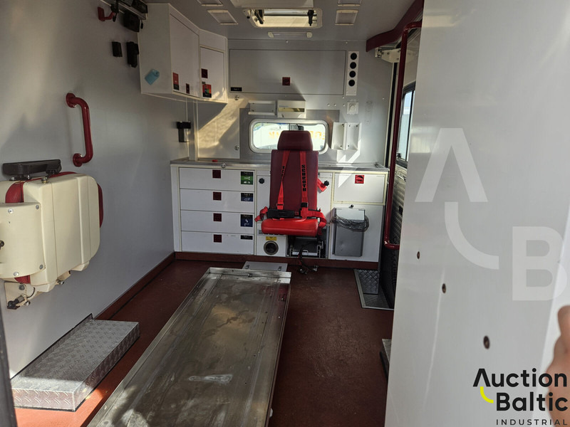 Ambulance Mercedes-Benz Sprinter: picture 18