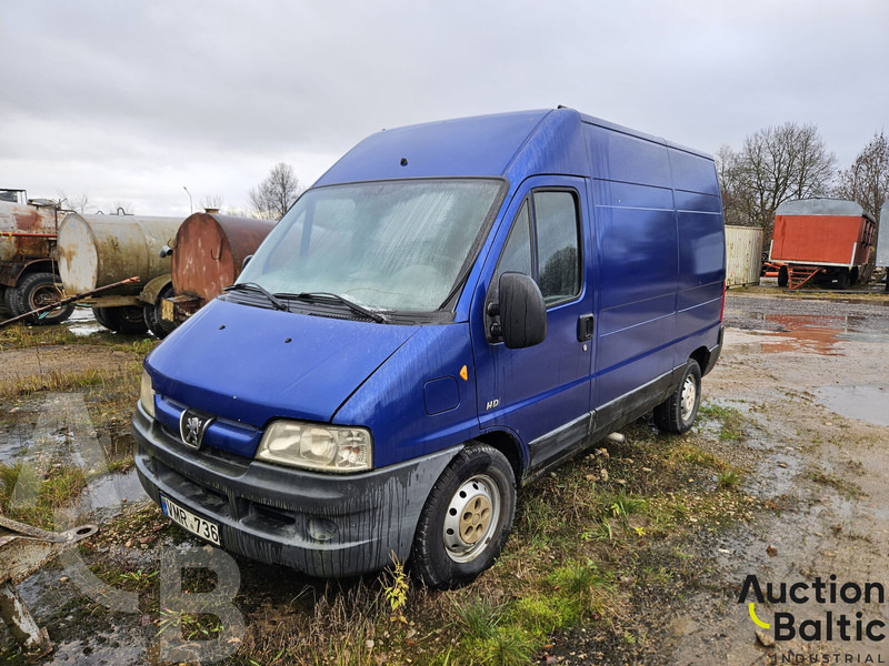 Peugeot Boxer - Small van: picture 1 Peugeot Boxer - Small van: picture 1