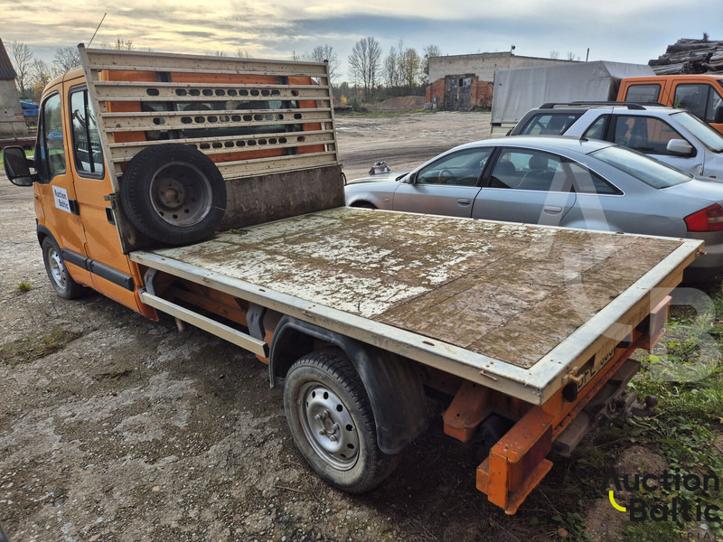 Renault Master - Dropside/ Flatbed truck: picture 4 Renault Master - Dropside/ Flatbed truck: picture 4