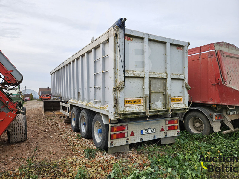 SDC - Curtainsider semi-trailer: picture 4 SDC - Curtainsider semi-trailer: picture 4