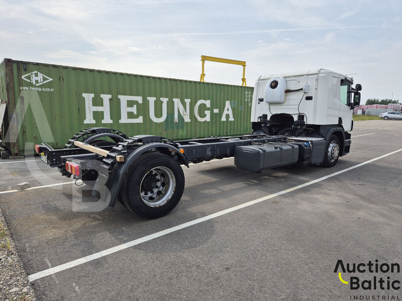 Scania P 450 - Cab chassis truck: picture 3 Scania P 450 - Cab chassis truck: picture 3