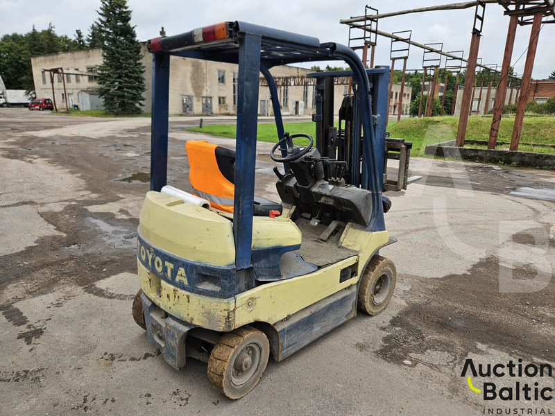 Toyota 7 FB 15 - Electric forklift: picture 4 Toyota 7 FB 15 - Electric forklift: picture 4