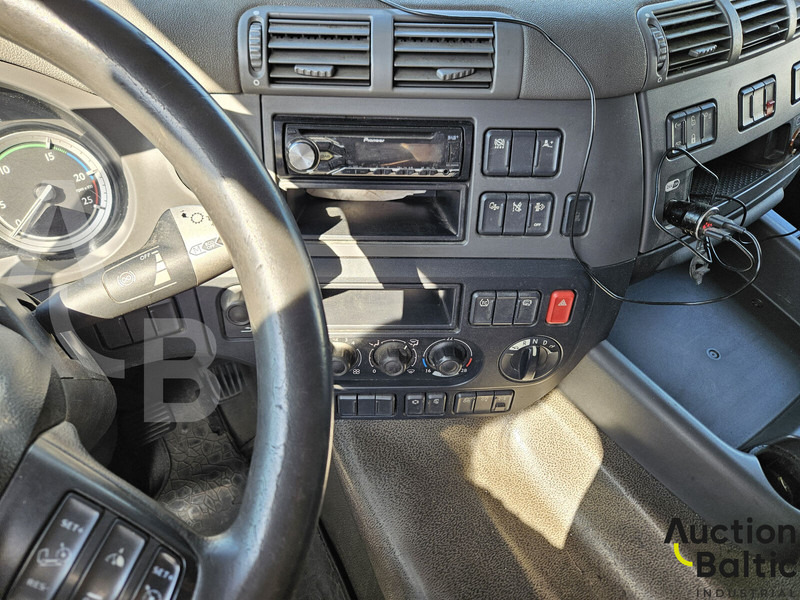 Leasing of DAF CF 440 FTP DAF CF 440 FTP: picture 9