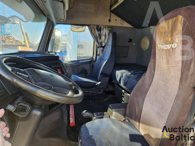 Volvo FH - Tractor unit: picture 5 Volvo FH - Tractor unit: picture 5