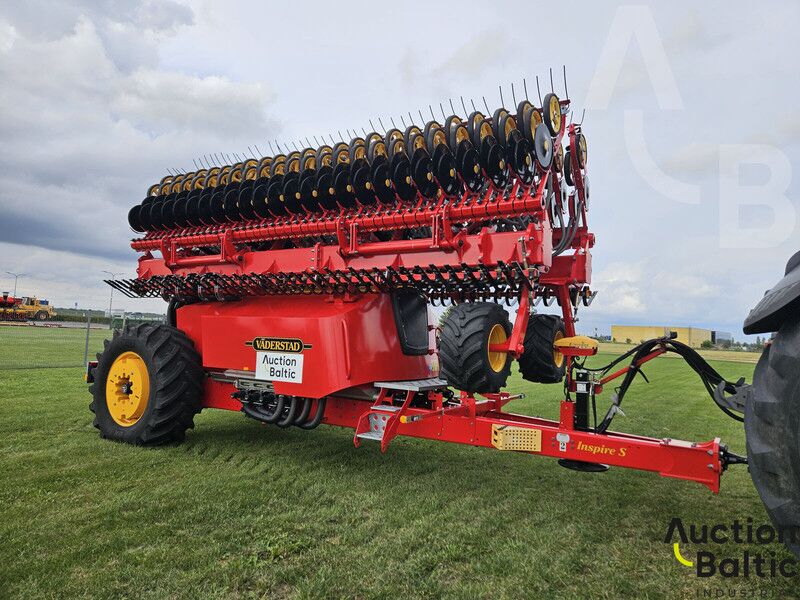 Vaderstad Inspire 1200S - Combine seed drill: picture 1 Vaderstad Inspire 1200S - Combine seed drill: picture 1