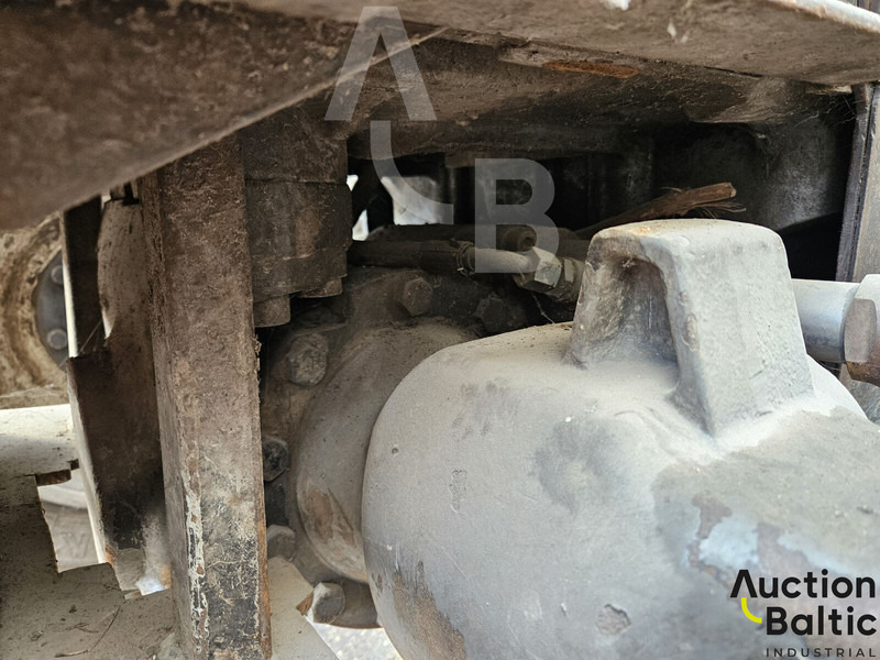 Farm tractor Valtra A 93H: picture 9
