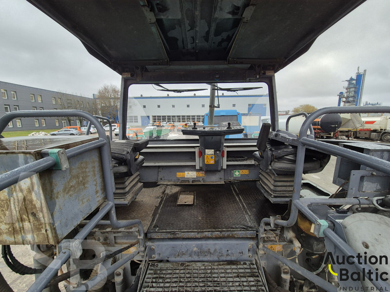 Asphalt paver Vögele Super 1800-3i: picture 7 Asphalt paver Vögele Super 1800-3i: picture 7