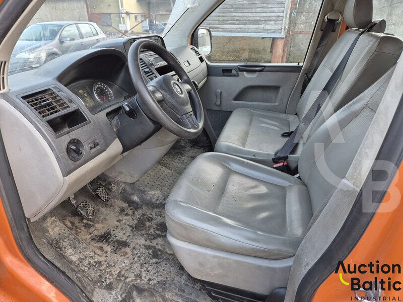 Volkswagen Transporter - Flatbed van: picture 5 Volkswagen Transporter - Flatbed van: picture 5