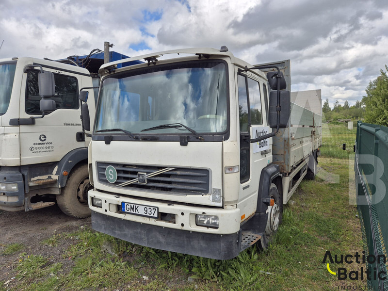 Volvo FL6 - Dropside/ Flatbed truck: picture 1 Volvo FL6 - Dropside/ Flatbed truck: picture 1