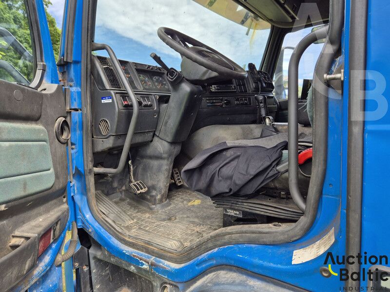 Volvo FM12 - Tipper: picture 5 Volvo FM12 - Tipper: picture 5