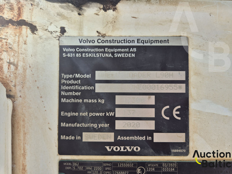 Wheel loader Volvo L 90: picture 17