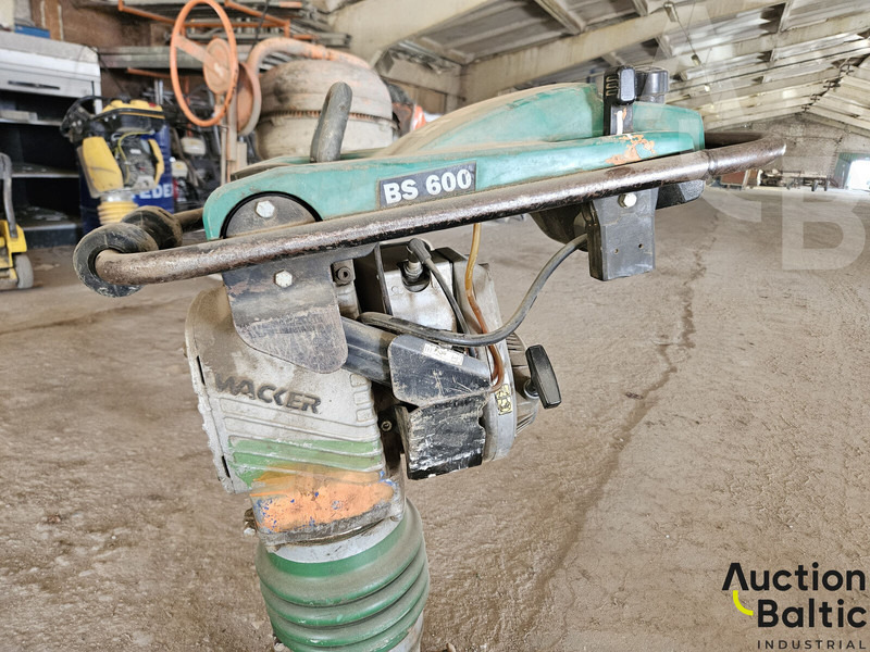 Wacker BS600 - Vibratory plate: picture 4 Wacker BS600 - Vibratory plate: picture 4