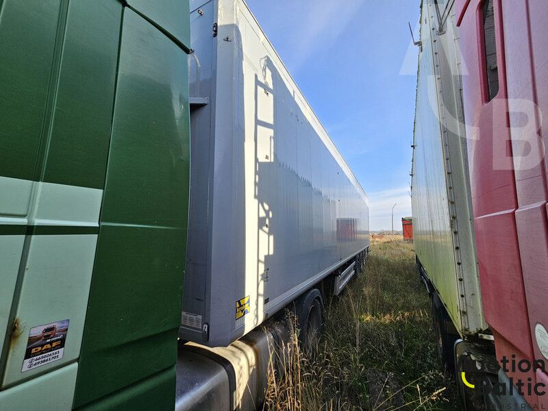 Kraker CF200 - Walking floor semi-trailer: picture 2 Kraker CF200 - Walking floor semi-trailer: picture 2