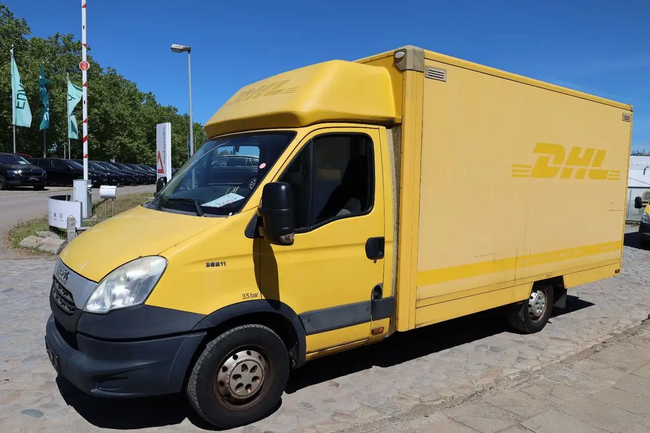 Iveco Daily/ Regalsystem/Luftfeder/1. Hand - Box van: picture 1 Iveco Daily/ Regalsystem/Luftfeder/1. Hand - Box van: picture 1