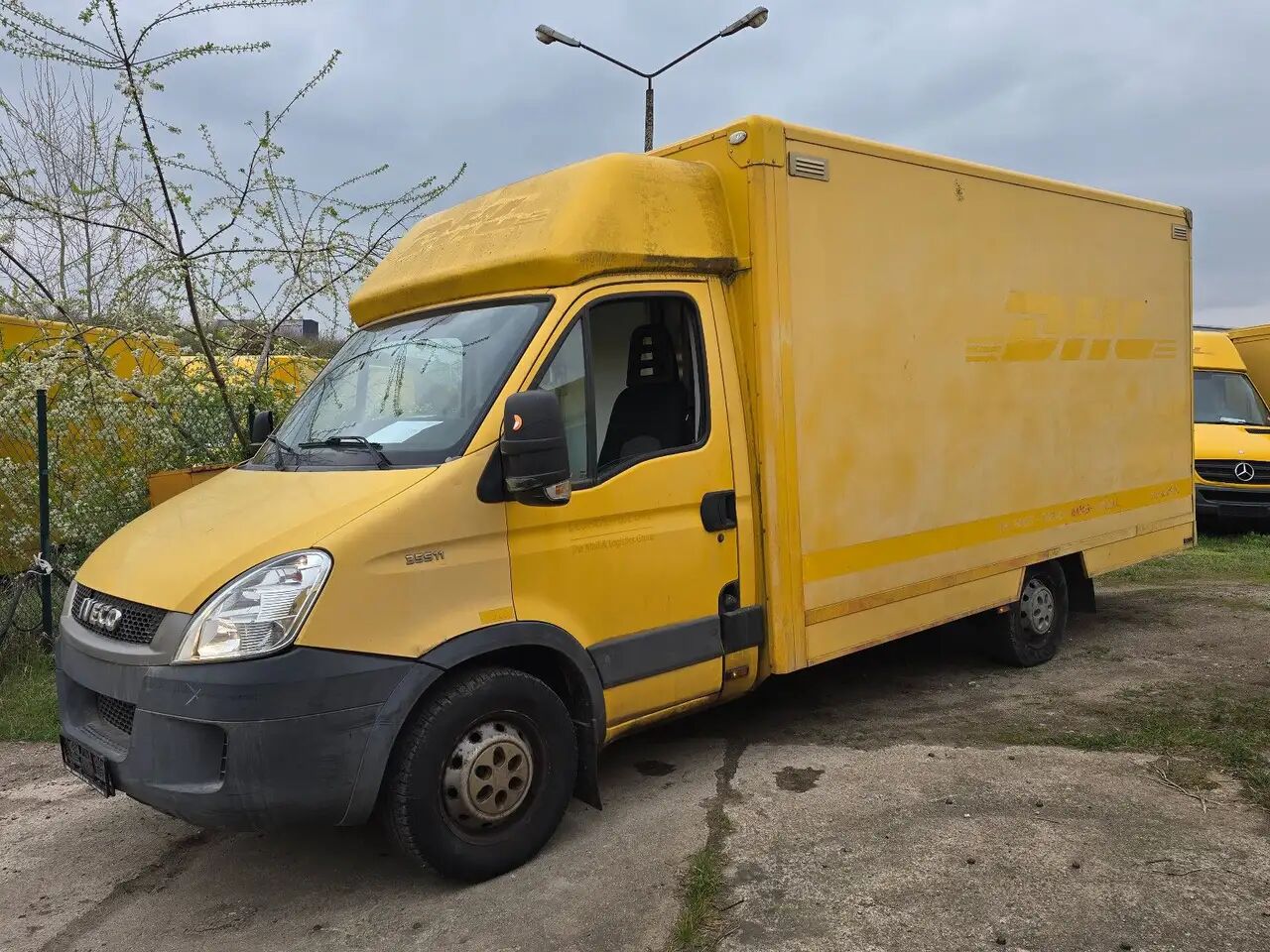 Iveco Daily/ Regalsystem/Luftfeder/1. Hand - Box van: picture 2 Iveco Daily/ Regalsystem/Luftfeder/1. Hand - Box van: picture 2