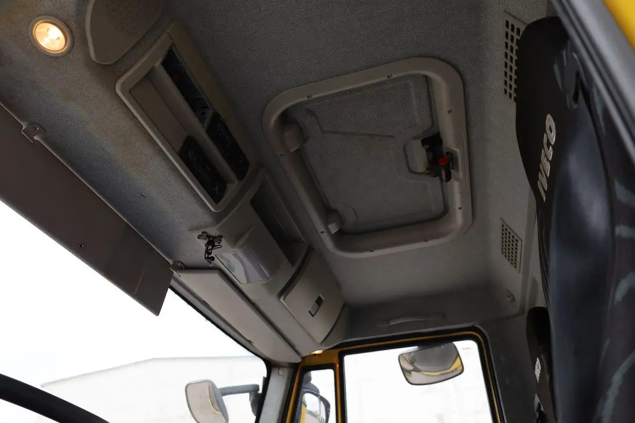 Box truck Iveco IG80EL2BA/KURZ/1. Hand/Scheckheft: picture 14