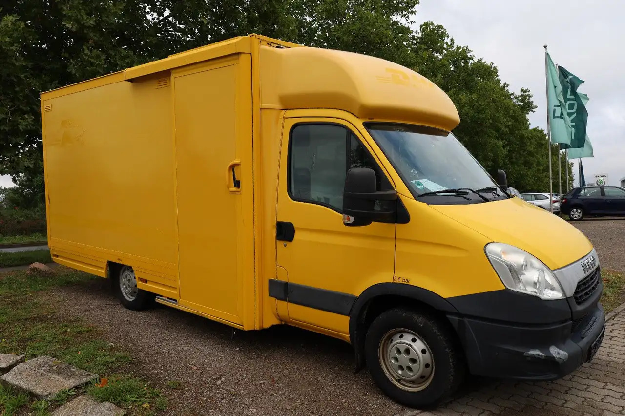 Iveco IS35SI2AA Daily/ Regalsystem/Luftfeder/1. Hand/ - Box van: picture 2 Iveco IS35SI2AA Daily/ Regalsystem/Luftfeder/1. Hand/ - Box van: picture 2