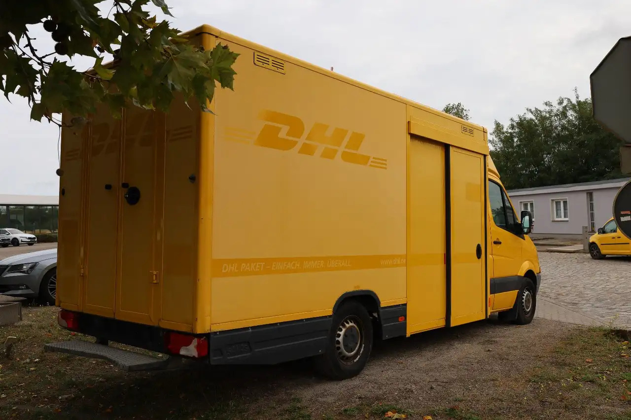 Mercedes-Benz Sprinter II Pritsche/ Koffer/Regalsystem - Box van: picture 4 Mercedes-Benz Sprinter II Pritsche/ Koffer/Regalsystem - Box van: picture 4