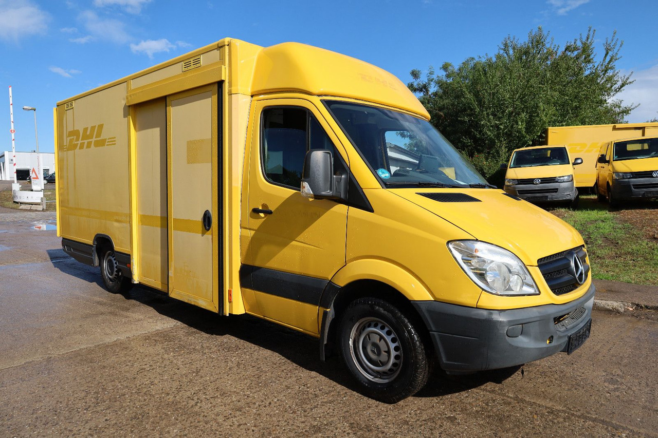 Mercedes-Benz Sprinter II Pritsche/ Koffer/Regalsystem - Box van: picture 1 Mercedes-Benz Sprinter II Pritsche/ Koffer/Regalsystem - Box van: picture 1