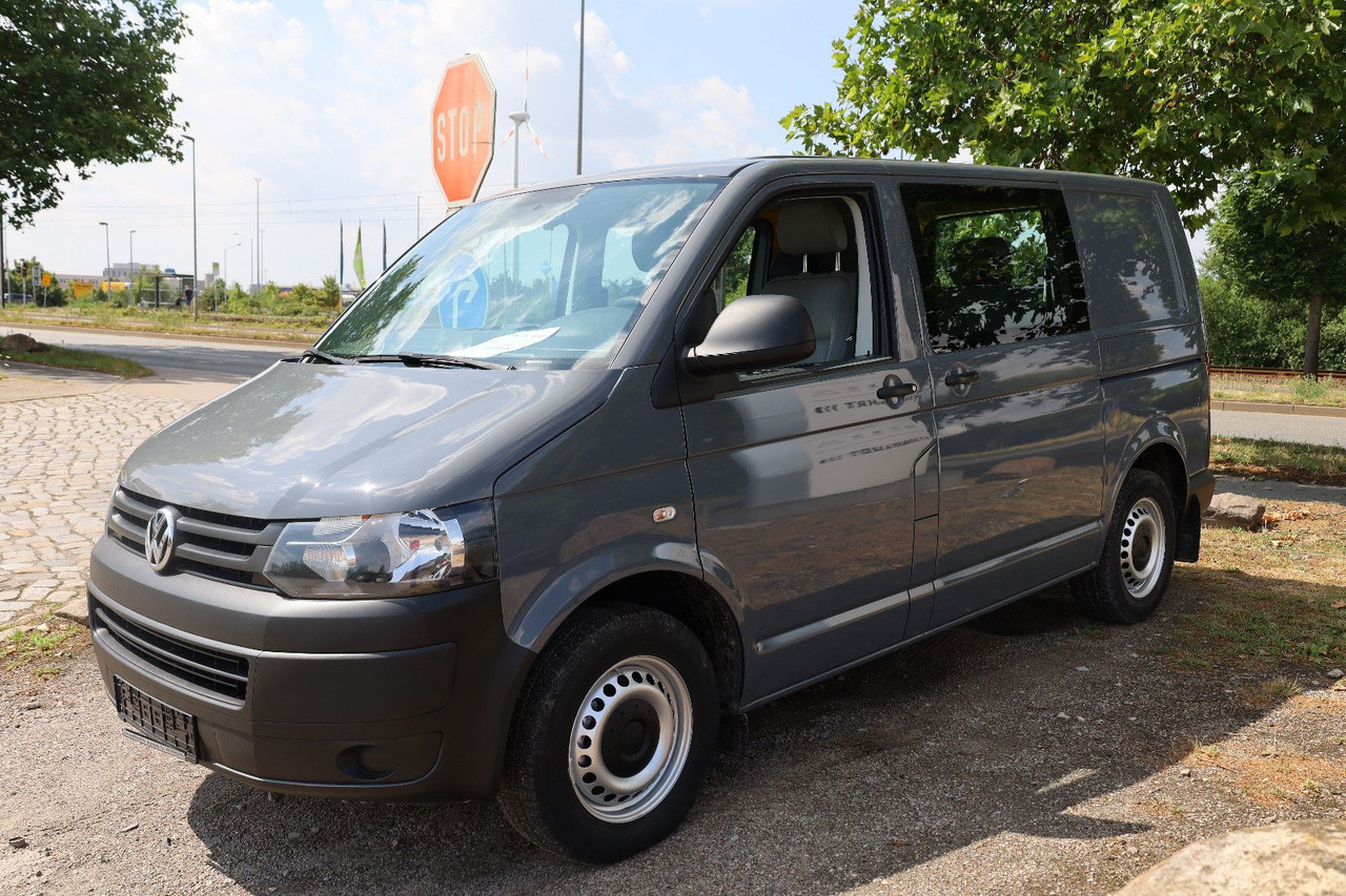 Volkswagen T5 Transporter Kasten-Kombi 2.0 TDI/EU5/5-Sitze - Passenger van: picture 1 Volkswagen T5 Transporter Kasten-Kombi 2.0 TDI/EU5/5-Sitze - Passenger van: picture 1