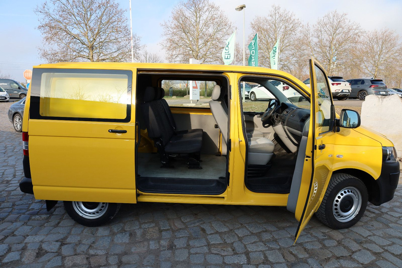 Volkswagen T5 Transporter Kasten-Kombi 2.0 TDI/EU5/5-Sitze - Passenger van: picture 2 Volkswagen T5 Transporter Kasten-Kombi 2.0 TDI/EU5/5-Sitze - Passenger van: picture 2