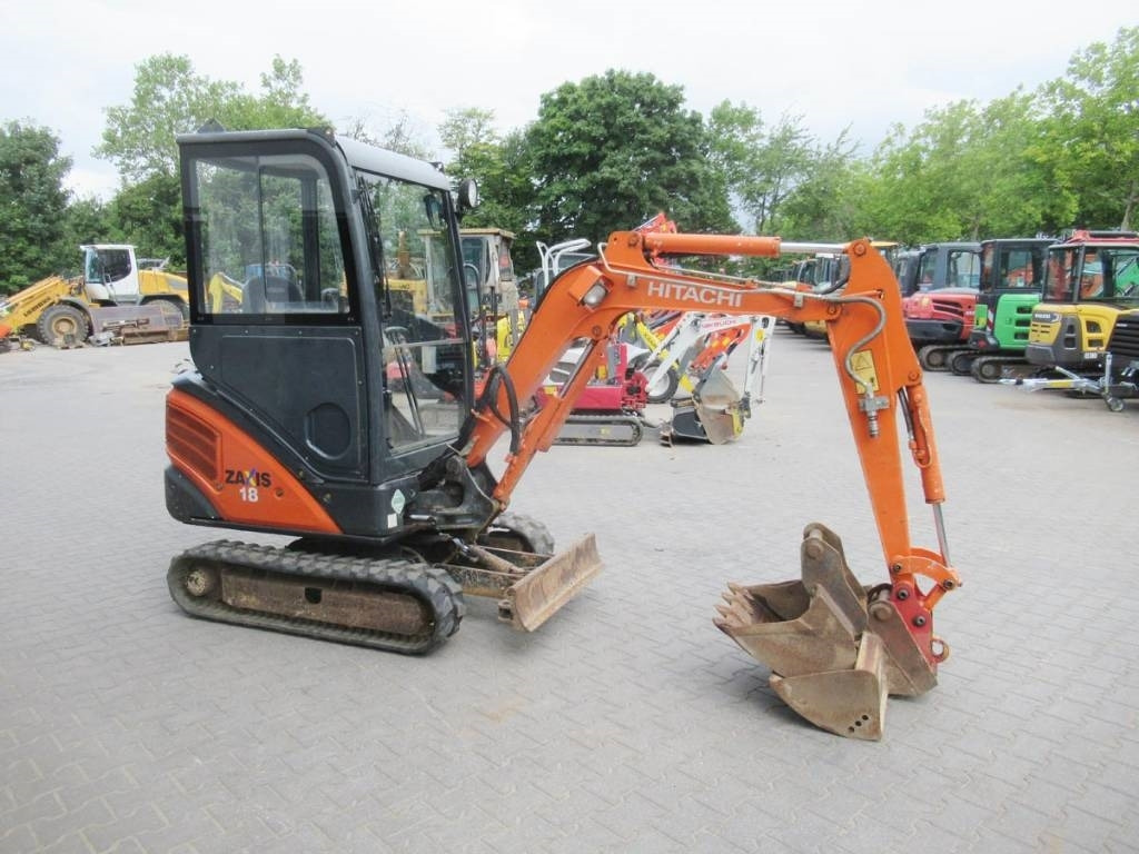 Hitachi ZX 18-3 CLR - Mini excavator: picture 2 Hitachi ZX 18-3 CLR - Mini excavator: picture 2