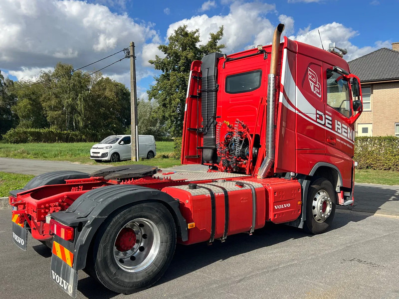 Volvo FH 500 VDS steering**PTO POMP**FH500 LOWROOF** - Tractor unit: picture 4 Volvo FH 500 VDS steering**PTO POMP**FH500 LOWROOF** - Tractor unit: picture 4