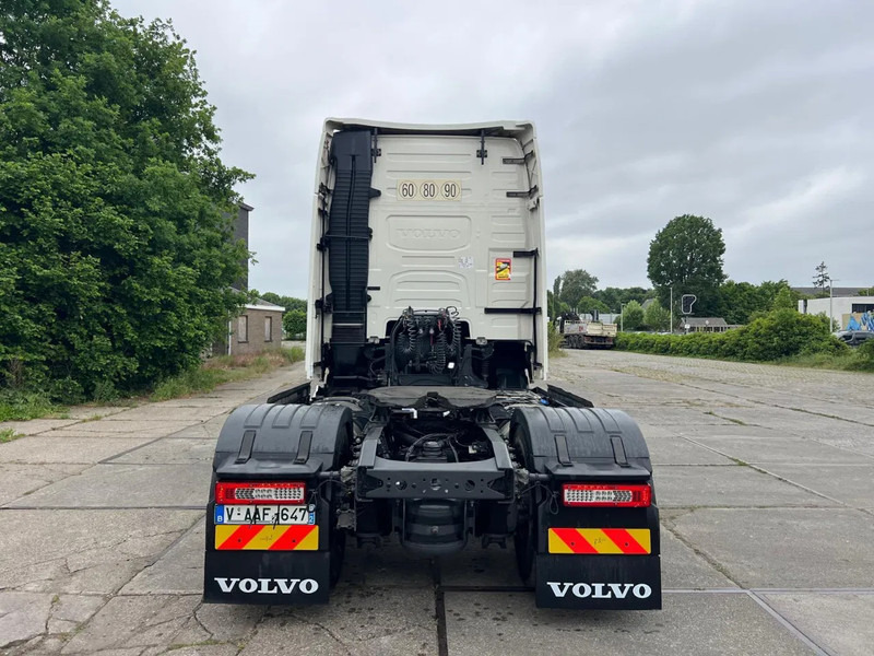 Volvo FH 500 XL CABINE*I-SHIFT*FH500 XL 2022* - Tractor unit: picture 3 Volvo FH 500 XL CABINE*I-SHIFT*FH500 XL 2022* - Tractor unit: picture 3