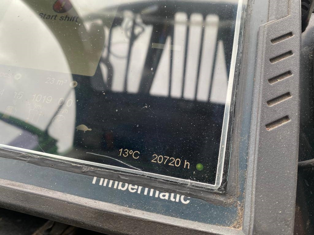 Forestry harvester John Deere 1470 E: picture 12 Forestry harvester John Deere 1470 E: picture 12