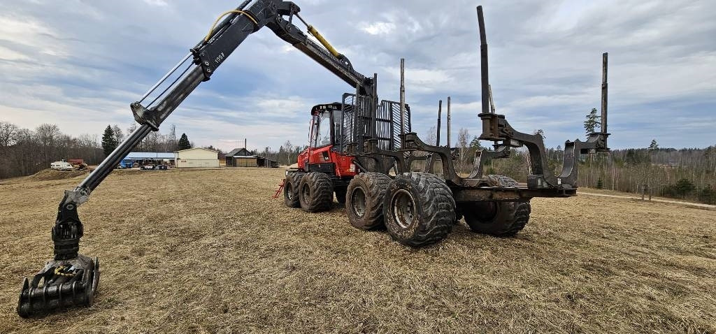Forwarder Komatsu 845: picture 9